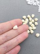 10 x Carved Coral Flower Buds, 7x9mm Cream Flower Bud Beads (2863)