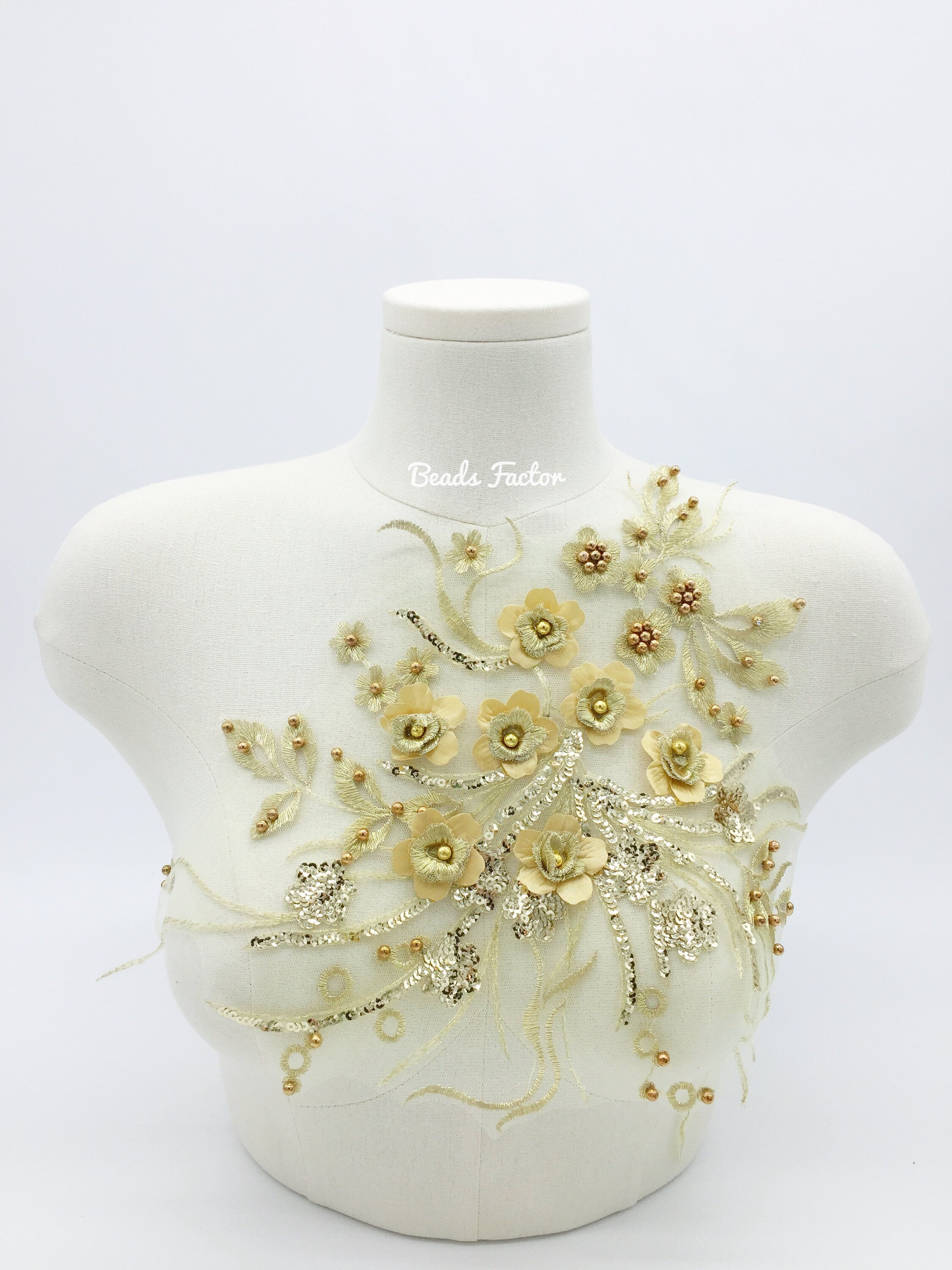 Gold 3D Flower Lace Bodice Applique, 40x30cm