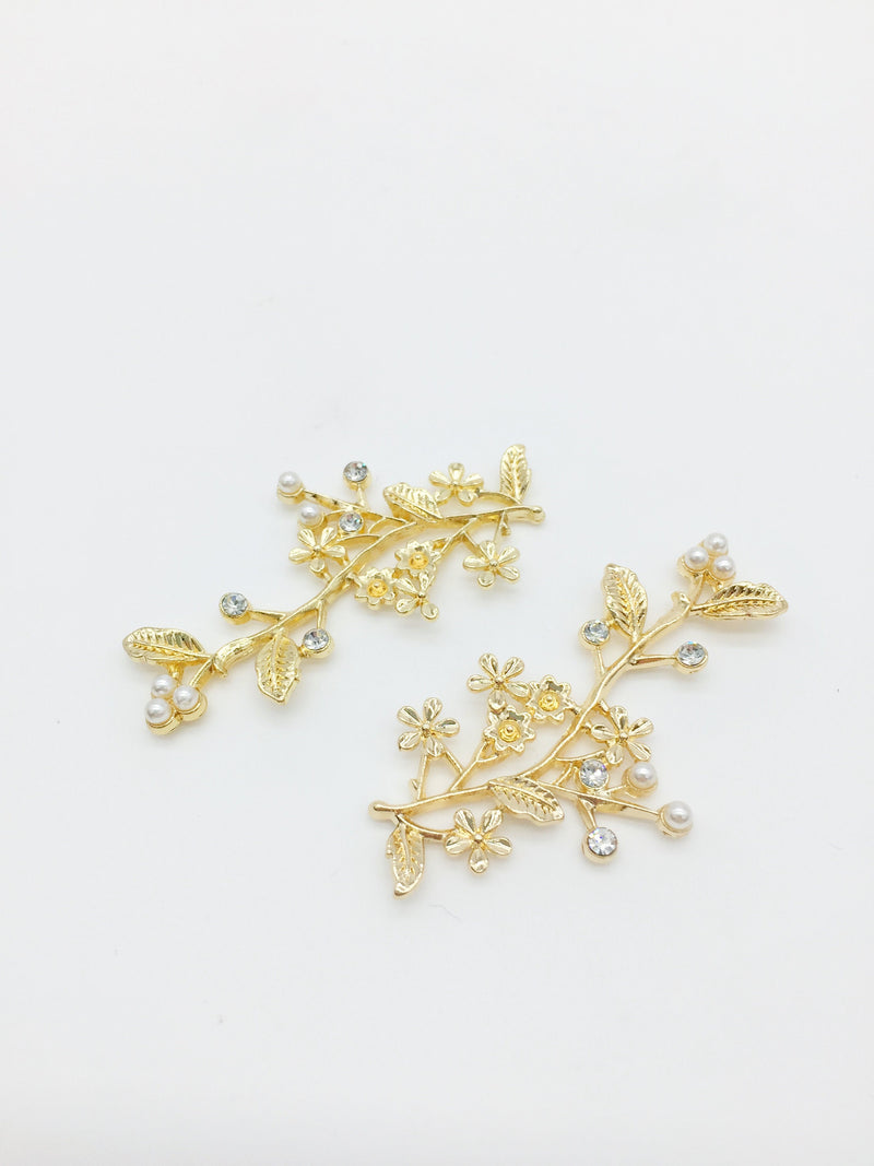 2 x Gold Flower Branch Charms, 50x24mm (3516)