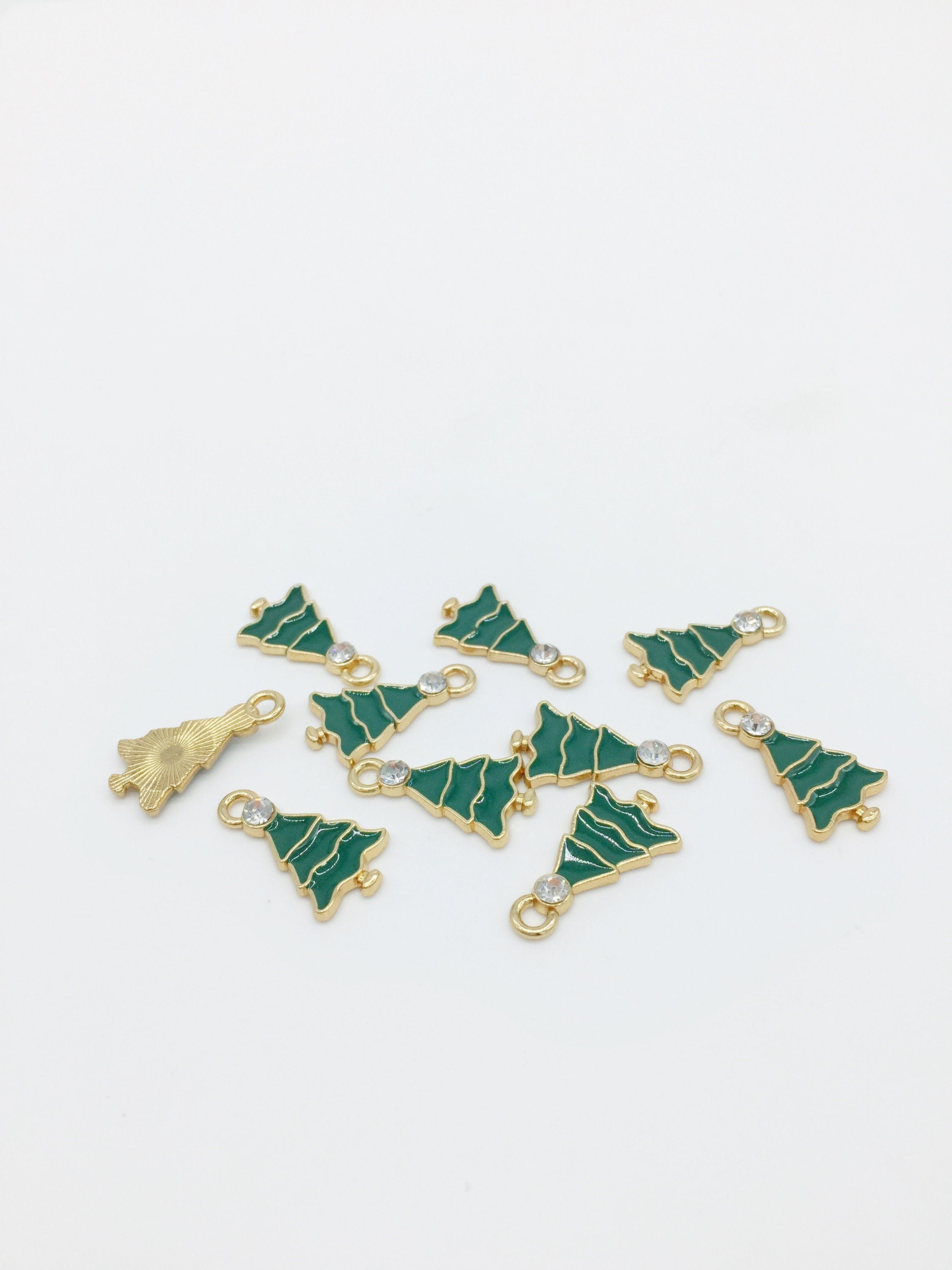12 x Green Enamel Christmas Tree Charms, 21x11mm (2888)