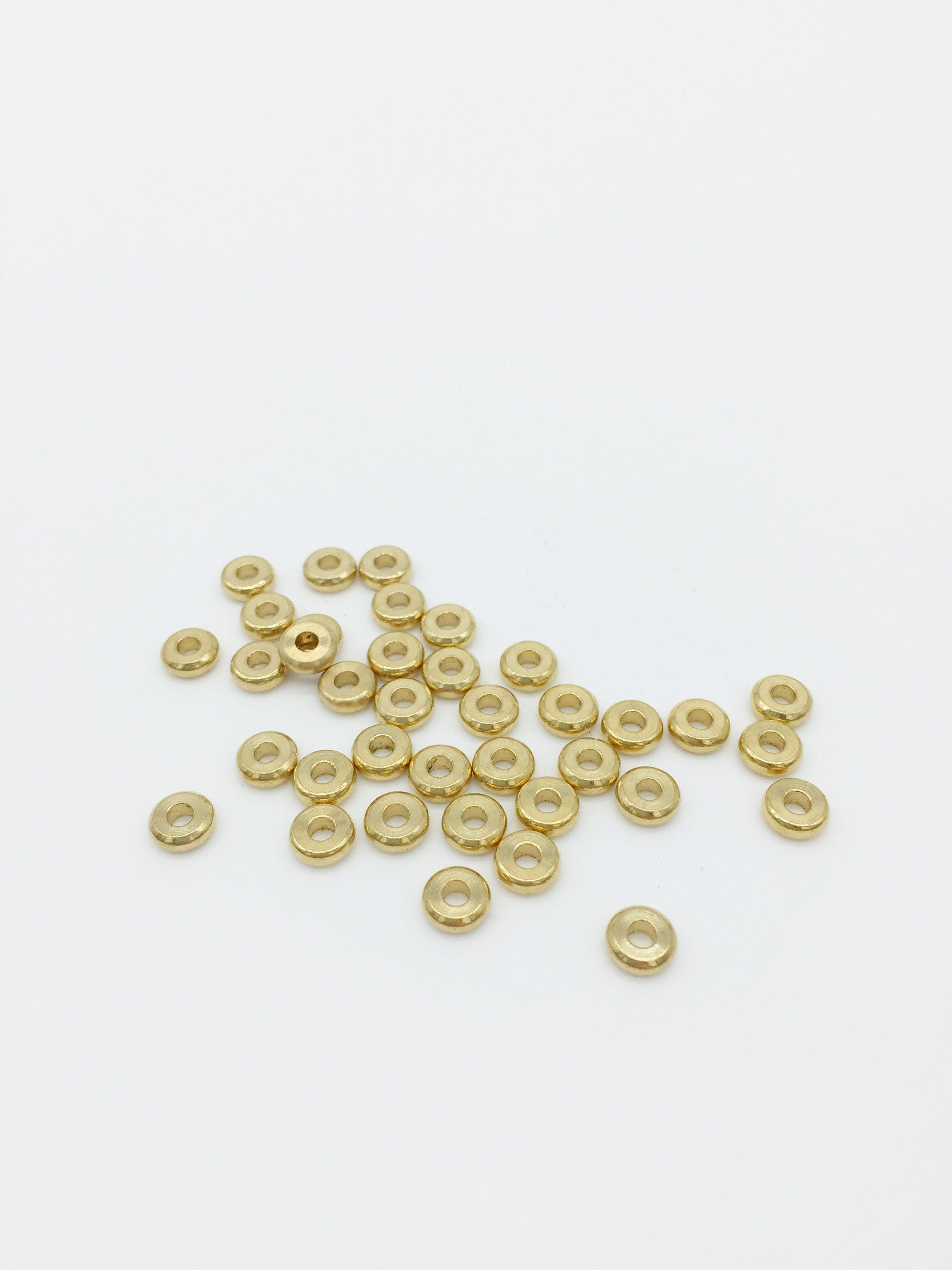 50 x Raw Brass Solid Flat Round Spacer Beads, 6x2mm (0056)